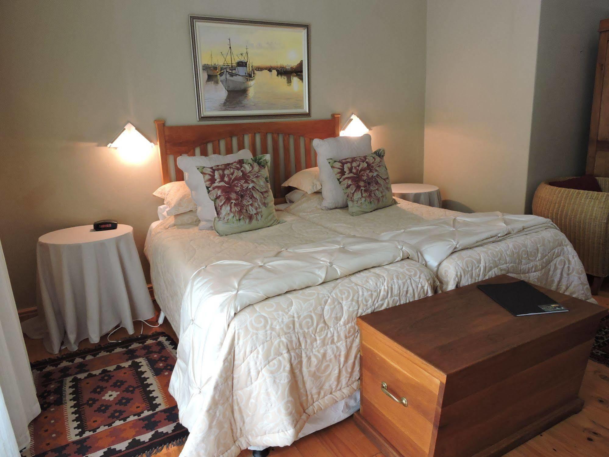 Adley House Bed & Breakfast Oudtshoorn Exterior photo