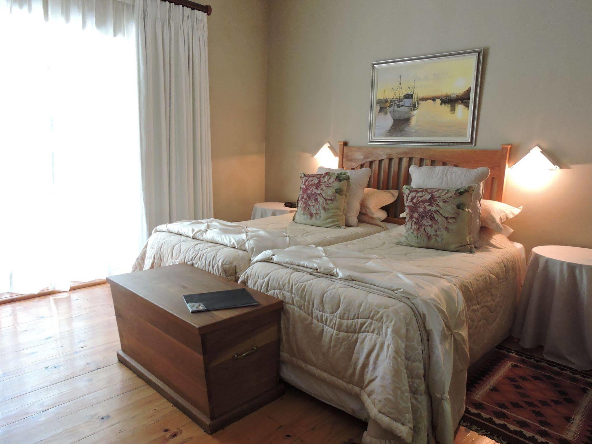Adley House Bed & Breakfast Oudtshoorn Exterior photo