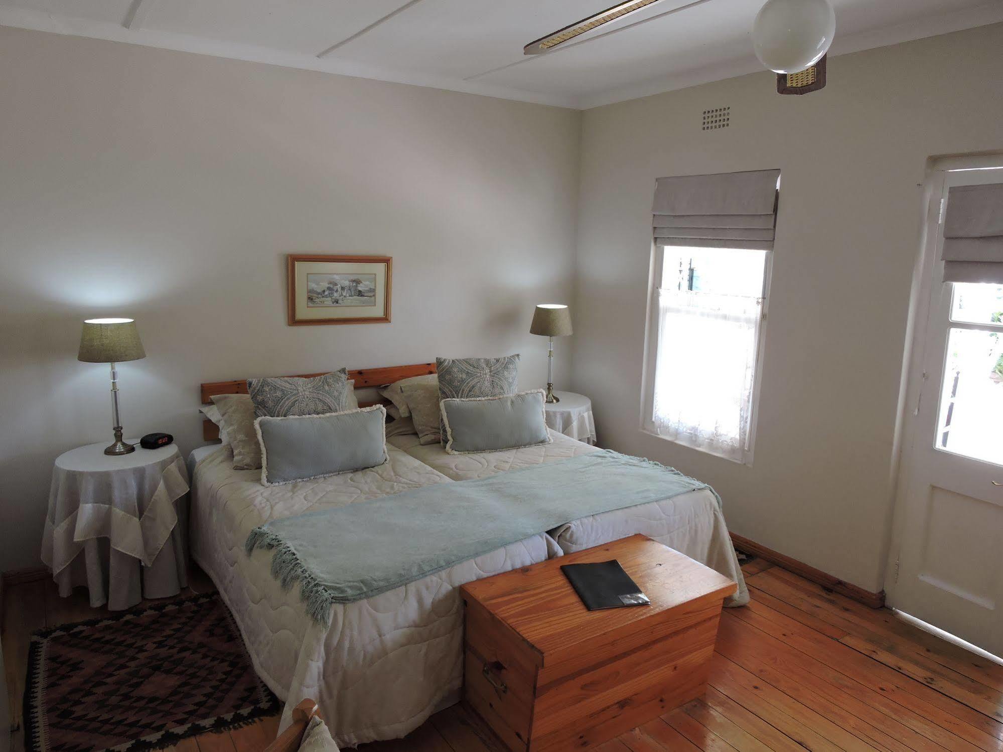 Adley House Bed & Breakfast Oudtshoorn Exterior photo